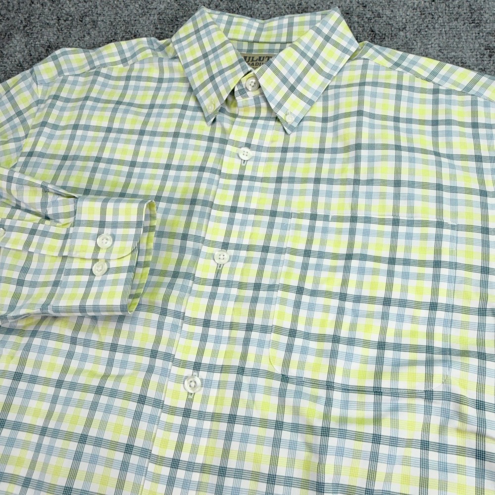 Duluth Trading Button Up Shirt Men Medium Yellow Plaid Reach Gussets Button Down